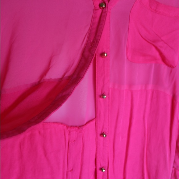 Charming Charlie’s Top - Picture 2 of 3